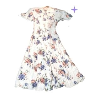 Vintage 3/4 maxi dress,floral rayon type material,cut out. Lace up back